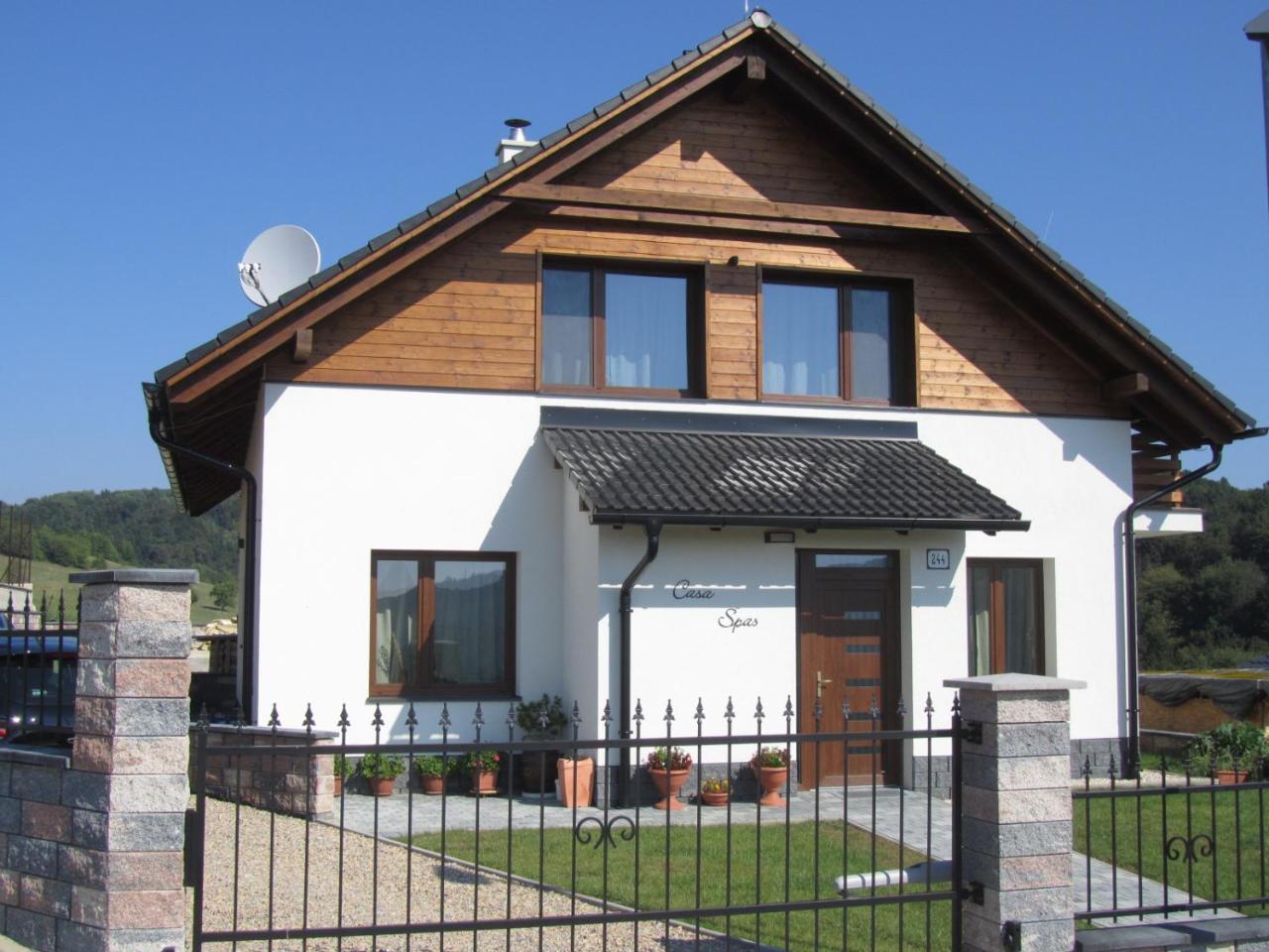 Casa Spas Banska Bystrica Exterior photo